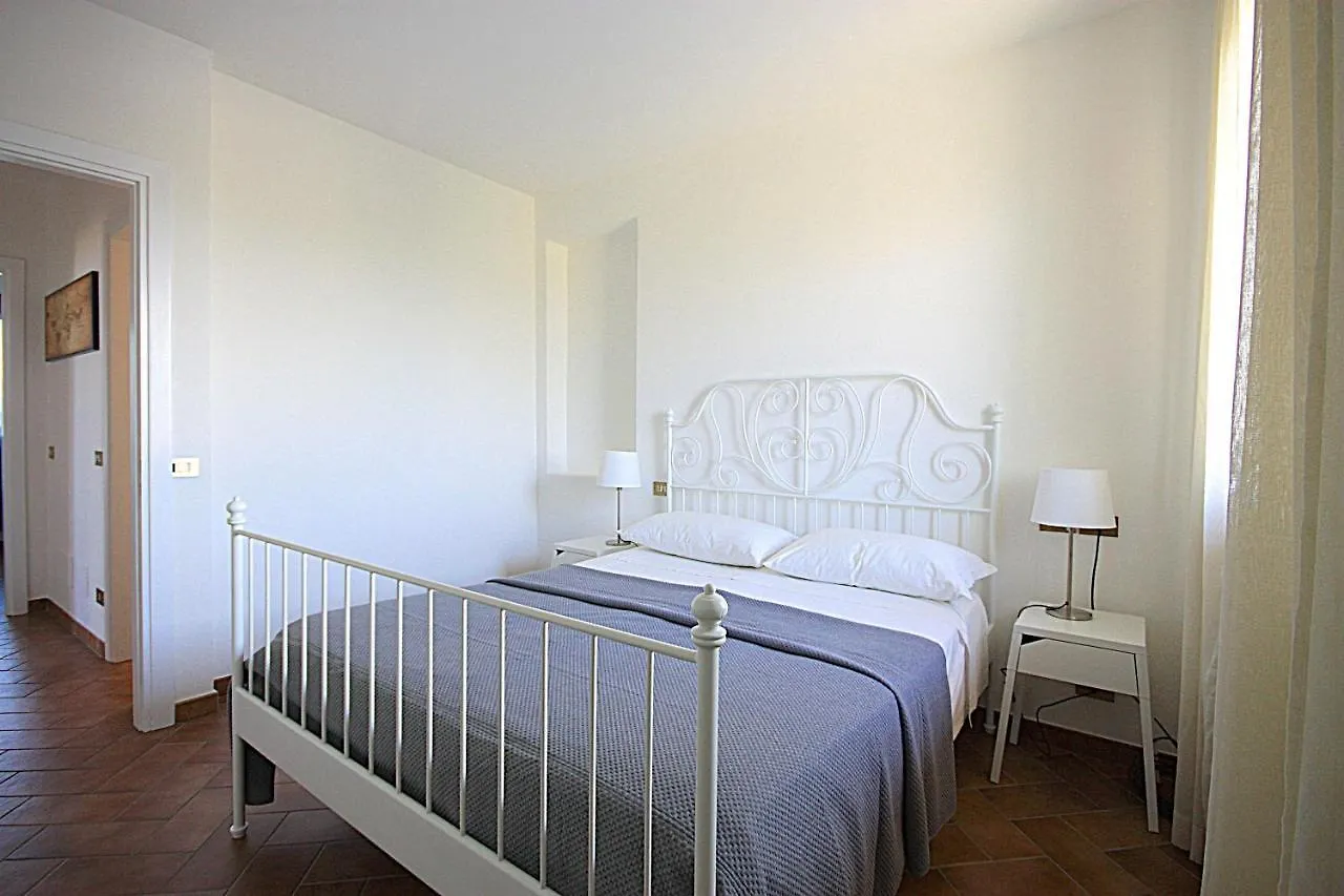 Ferienhaus La Villa Degli Ulivi Soiano Del Lago