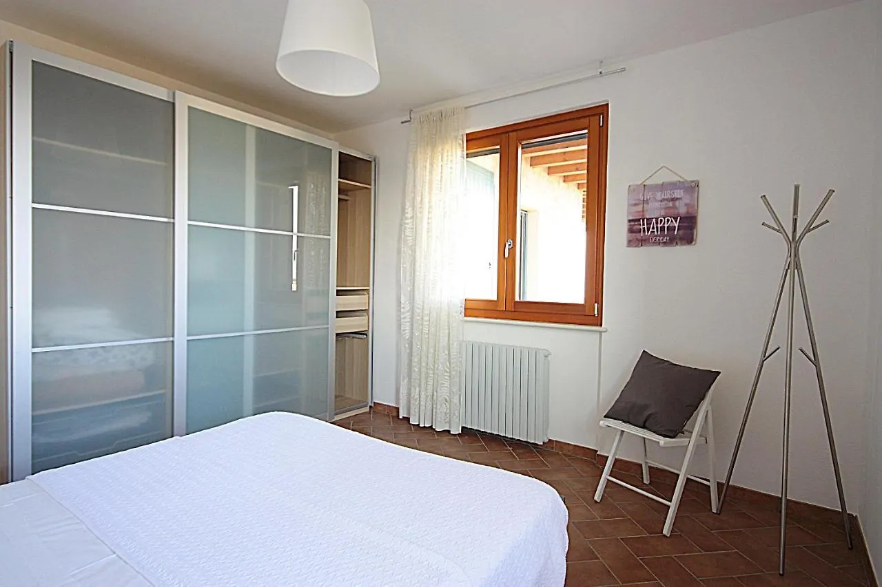 Ferienhaus La Villa Degli Ulivi Soiano Del Lago