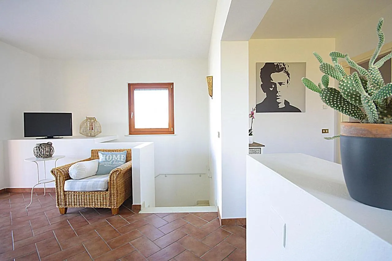 La Villa Degli Ulivi Soiano Del Lago 0*,
