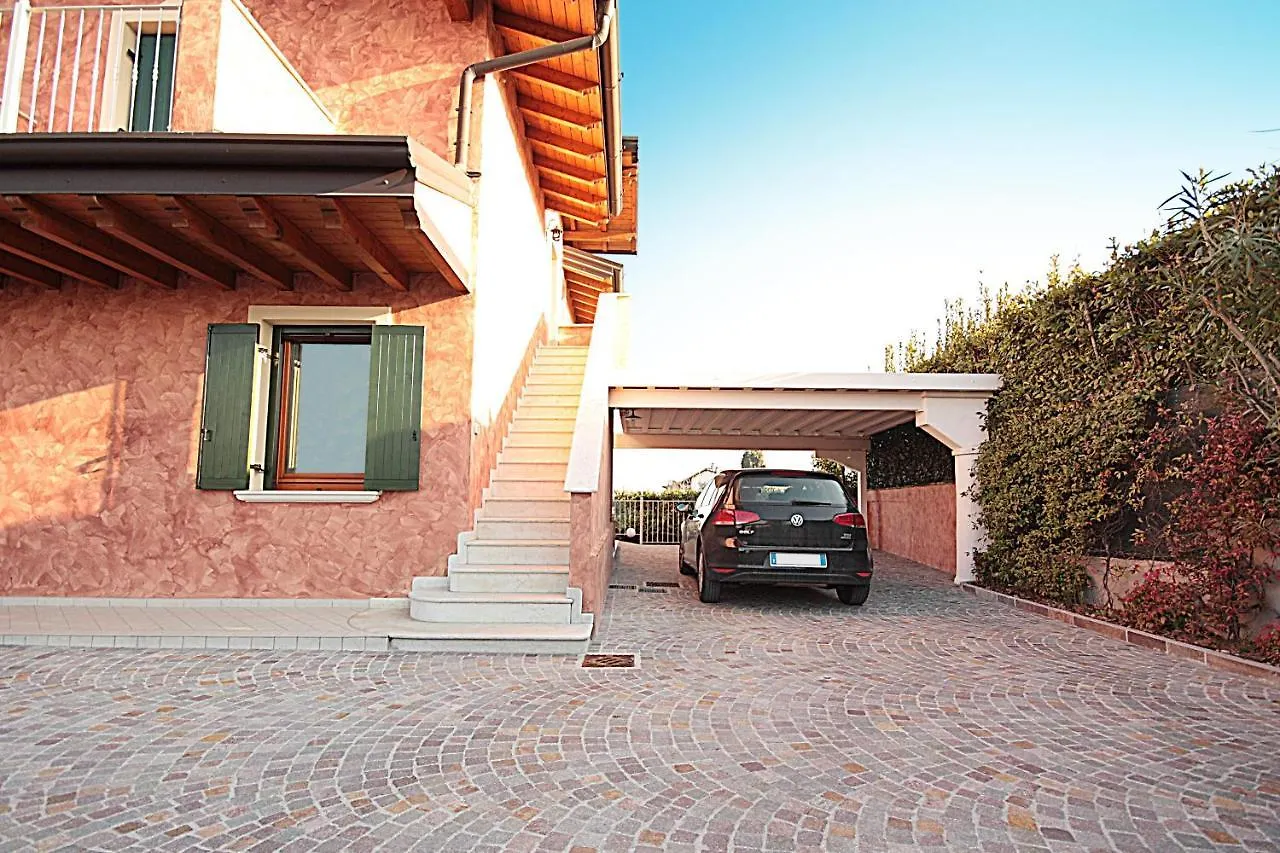 Ferienhaus La Villa Degli Ulivi Soiano Del Lago Italien